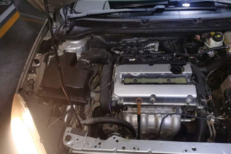 Used Buick GT 2013 GT 1.6L Automatic Fashion Edition Engine Bay Right