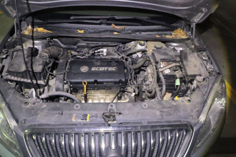 Used Buick GT 2013 GT 1.6L Manual Entry-Level Model Engine Bay
