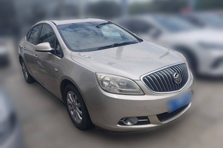Used Buick GT 2013 GT 1.6L Automatic Fashion Edition Front Right 45 Deg