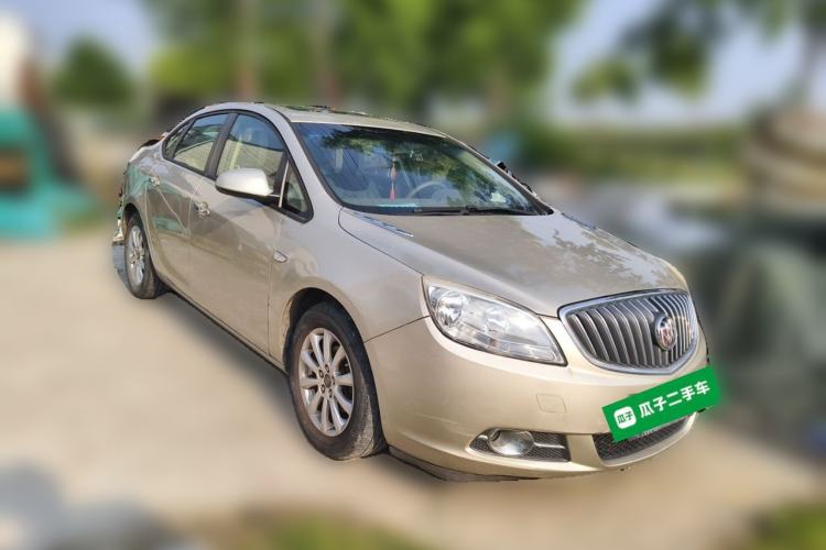 Used Buick GT 2013 GT 1.6L Manual Entry-Level Model Front Right 45 Deg