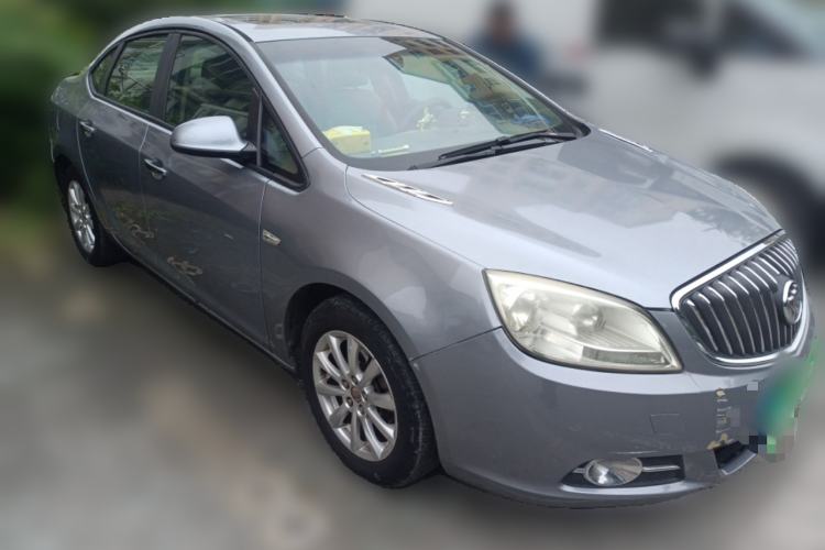Used Buick GT 2013 GT 1.6L Manual Entry-Level Model Front Right 45 Deg
