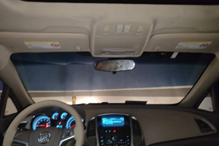 Used Buick GT 2013 GT 1.6L Automatic Fashion Edition Headliner