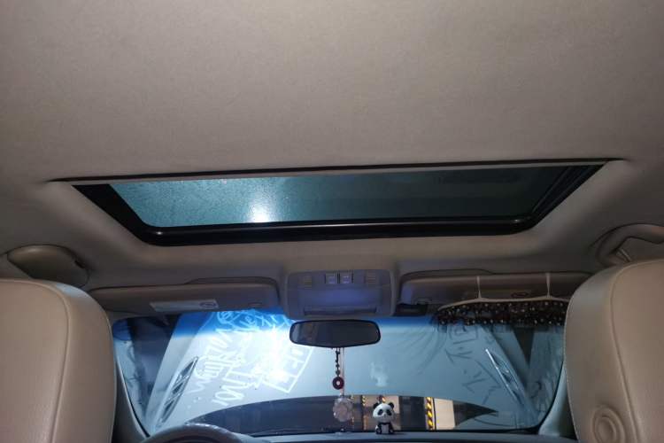Used Buick GT 2013 GT 1.6L Automatic Fashion Edition Headliner