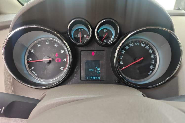 Used Buick GT 2013 GT 1.6L Manual Entry-Level Model Instrument Cluster