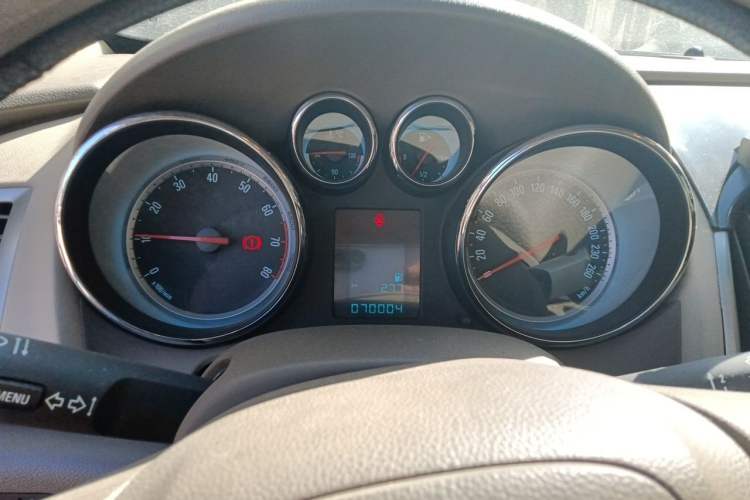 Used Buick GT 2013 GT 1.6L Manual Entry-Level Model Instrument Cluster