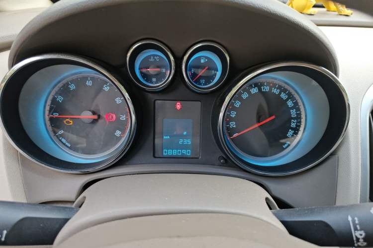 Used Buick GT 2013 GT 1.6L Manual Entry-Level Model Instrument Cluster