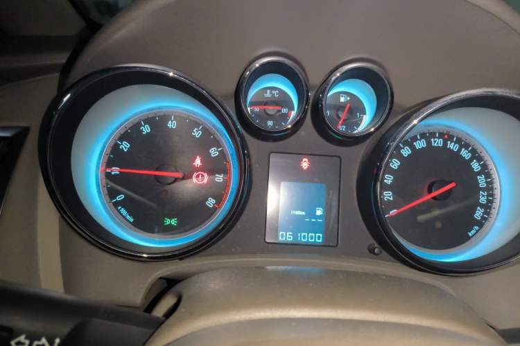Used Buick GT 2013 GT 1.6L Manual Entry-Level Model Instrument Cluster