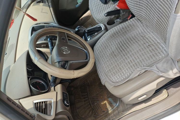 Used Buick GT 2013 GT 1.6L Automatic Fashion Edition Left Front Seat