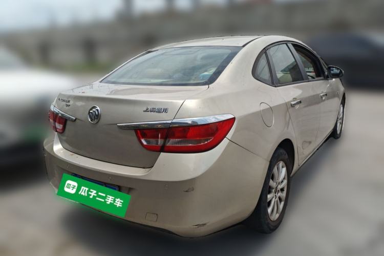 Used Buick GT 2013 GT 1.6L Automatic Fashion Edition Rear Right 45 Deg
