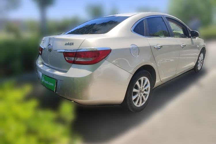 Used Buick GT 2013 GT 1.6L Automatic Fashion Edition Rear Right 45 Deg