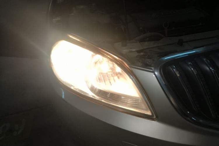 Used Buick GT 2013 GT 1.6L Automatic Fashion Edition Right Front Headlight