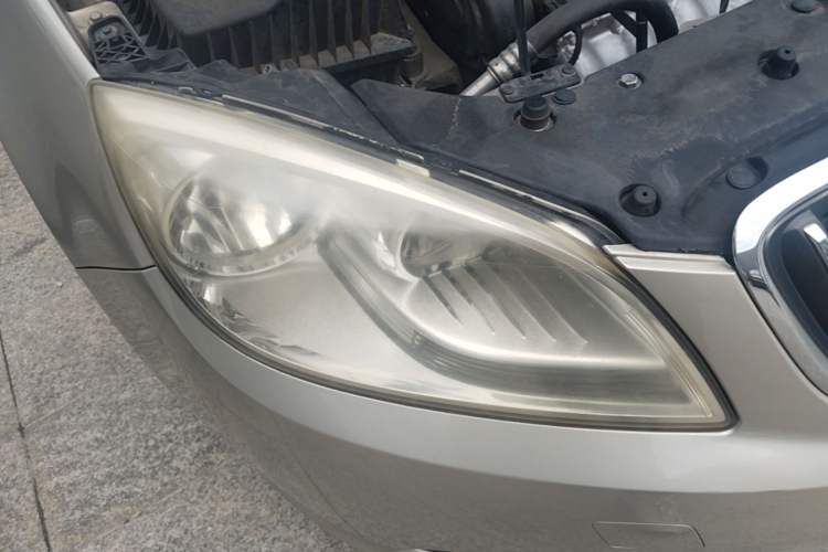 Used Buick GT 2013 GT 1.6L Automatic Fashion Edition Right Front Headlight