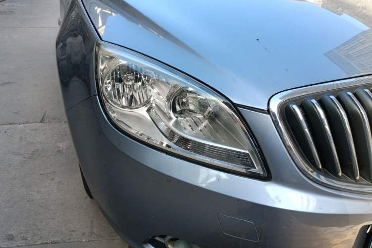 Used Buick GT 2013 GT 1.6L Manual Entry-Level Model Right Front Headlight