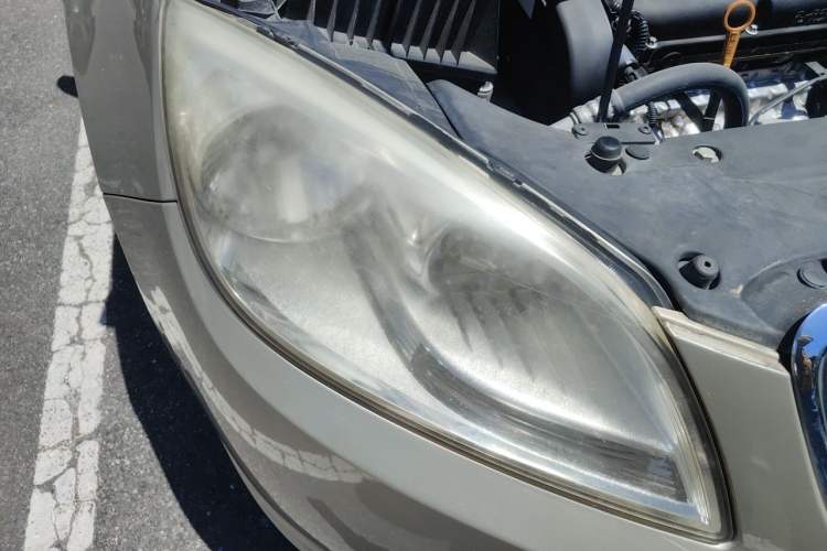 Used Buick GT 2013 GT 1.6L Automatic Fashion Edition Right Front Headlight