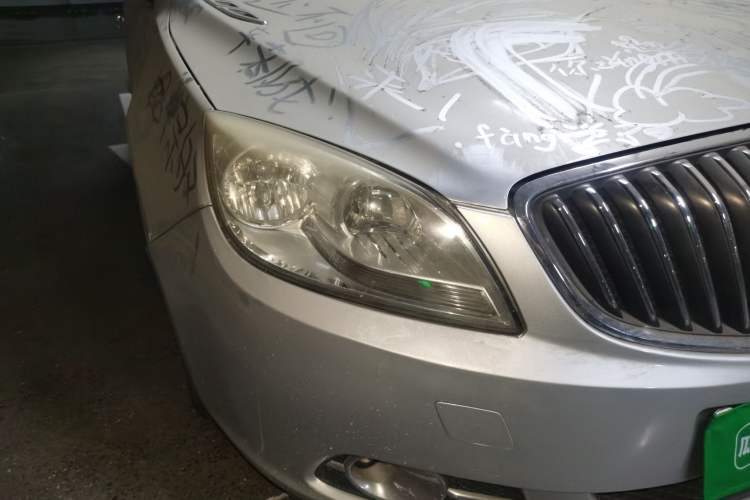 Used Buick GT 2013 GT 1.6L Automatic Fashion Edition Right Front Headlight