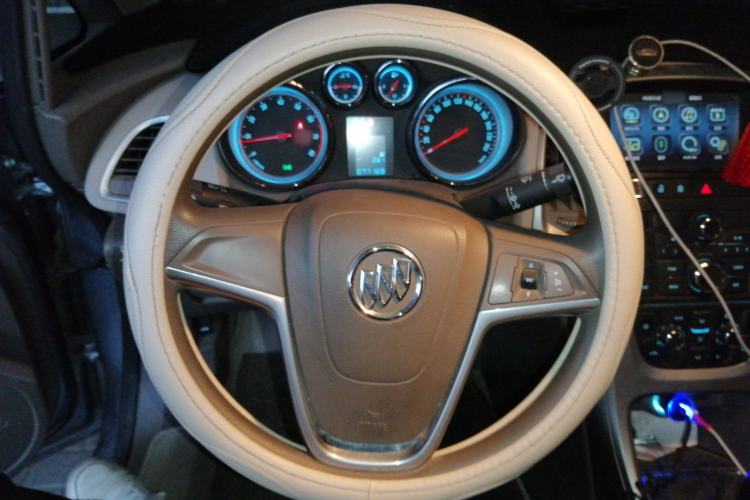 Used Buick GT 2013 GT 1.6L Manual Entry-Level Model Steering Wheel