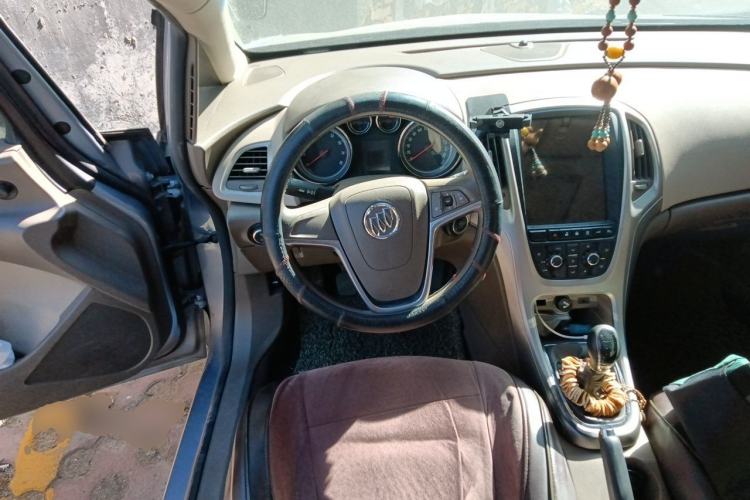 Used Buick GT 2013 GT 1.6L Manual Entry-Level Model Steering Wheel