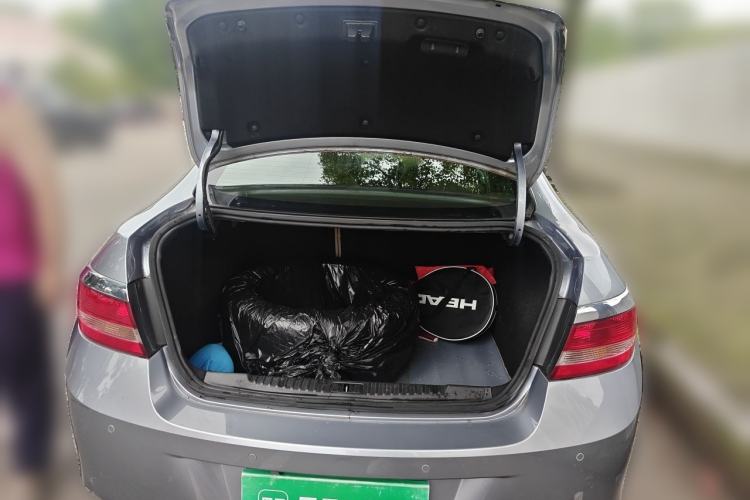 Used Buick GT 2013 GT 1.6L Manual Entry-Level Model Trunk