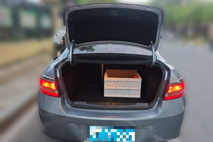 Used Buick GT 2013 GT 1.6L Automatic Fashion Edition Trunk