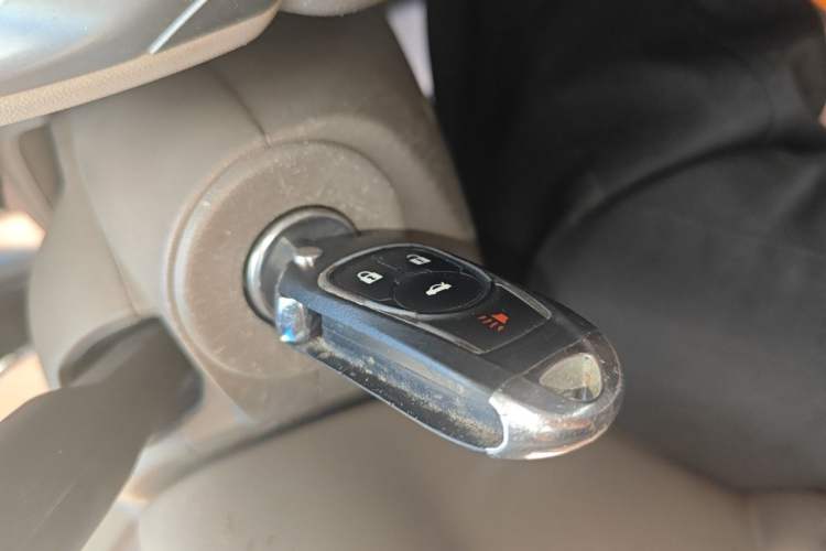 Used Buick GT 2013 GT 1.6L Automatic Fashion Edition Vehicle Key
