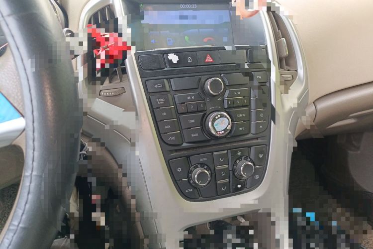Used Buick GT 2013 GT 1.6L Automatic Fashion Edition Audio And AC Panel