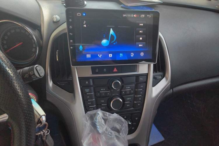 Used Buick GT 2013 XT 1.6T Automatic Fashion Sport Edition Audio And AC Panel