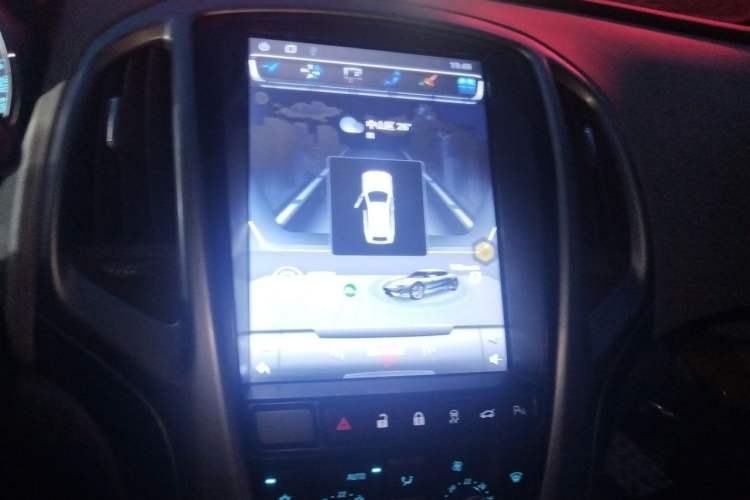 Used Buick GT 2013 GT 1.6L Automatic Fashion Edition Audio And AC Panel