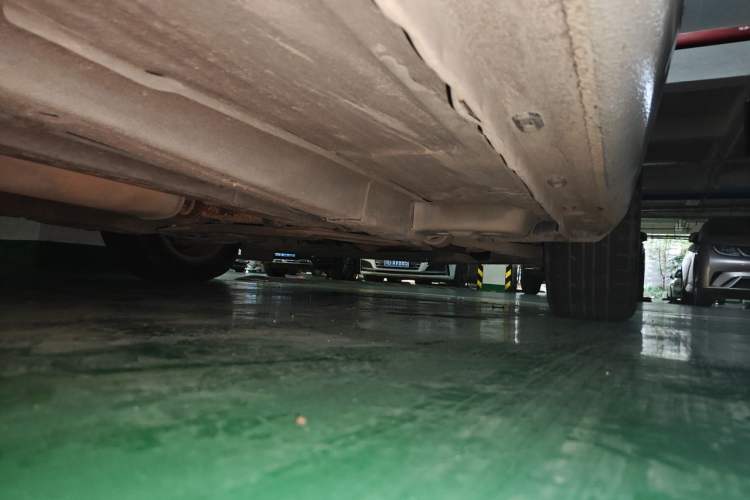 Used Buick GT 2013 XT 1.6L Manual Entry-Level Model Chassis Front Right