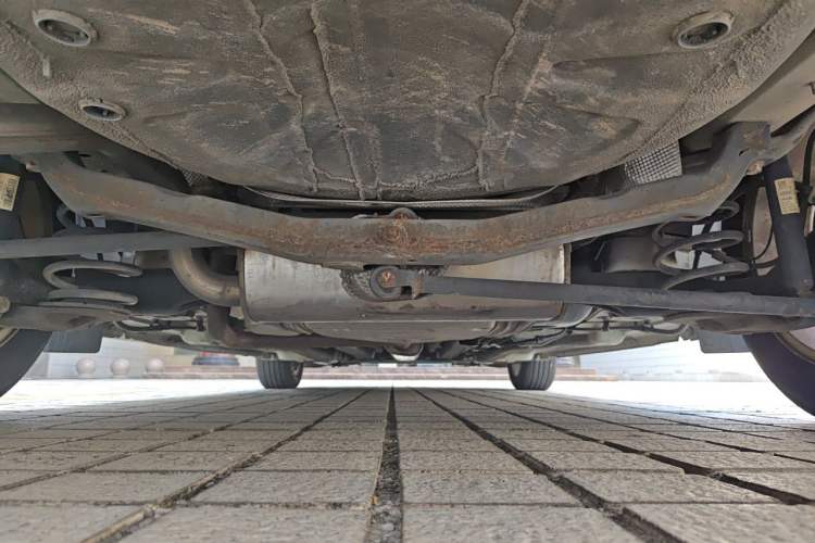 Used Buick GT 2013 GT 1.8L Automatic Fashion Edition Chassis Rear