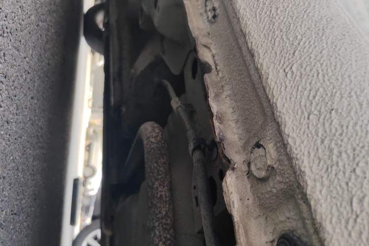 Used Buick GT 2013 XT 1.6L Automatic Comfort Edition Chassis Rear Left