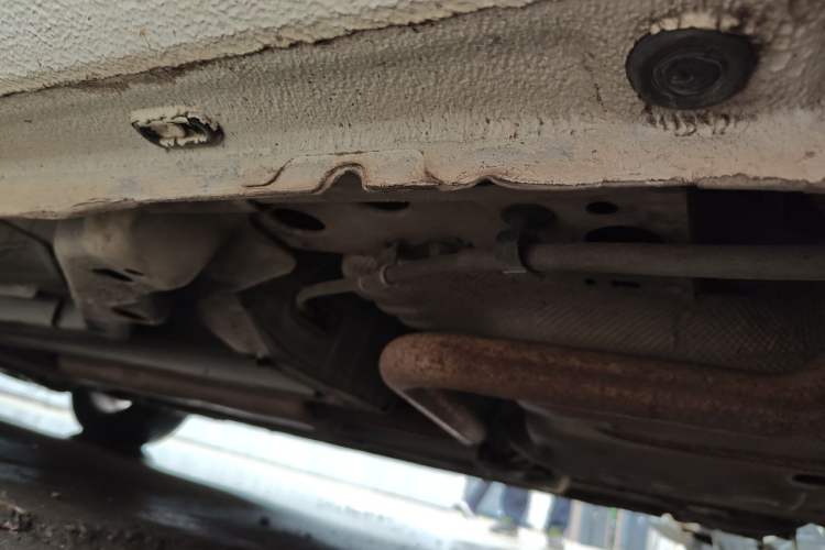 Used Buick GT 2013 GT 1.6L Manual Entry-Level Model Chassis Rear Left
