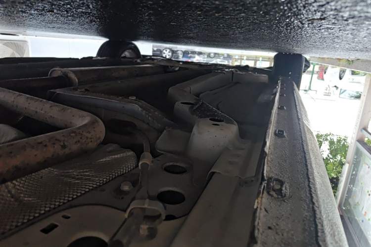 Used Buick GT 2013 GT 1.6L Manual Entry-Level Model Chassis Rear Left