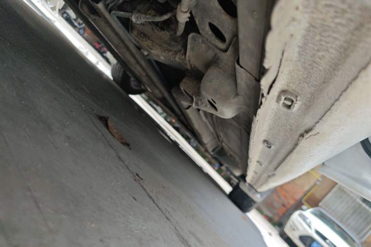 Used Buick GT 2013 GT 1.6L Manual Entry-Level Model Chassis Rear Right