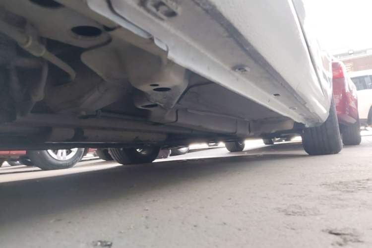 Used Buick GT 2013 GT 1.6L Automatic Fashion Edition Chassis Rear Right