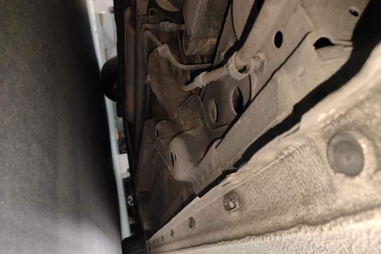 Used Buick GT 2013 XT 1.6L Automatic Fashion Edition Chassis Rear Right