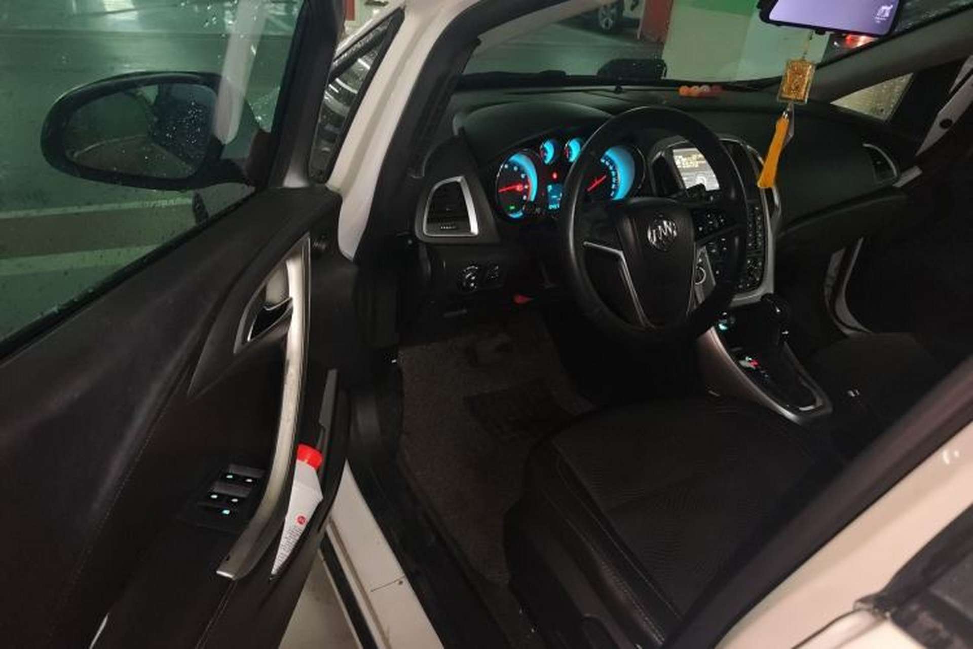 Used Buick GT 2013 XT 1.6L Automatic Fashion Edition Driver Seat