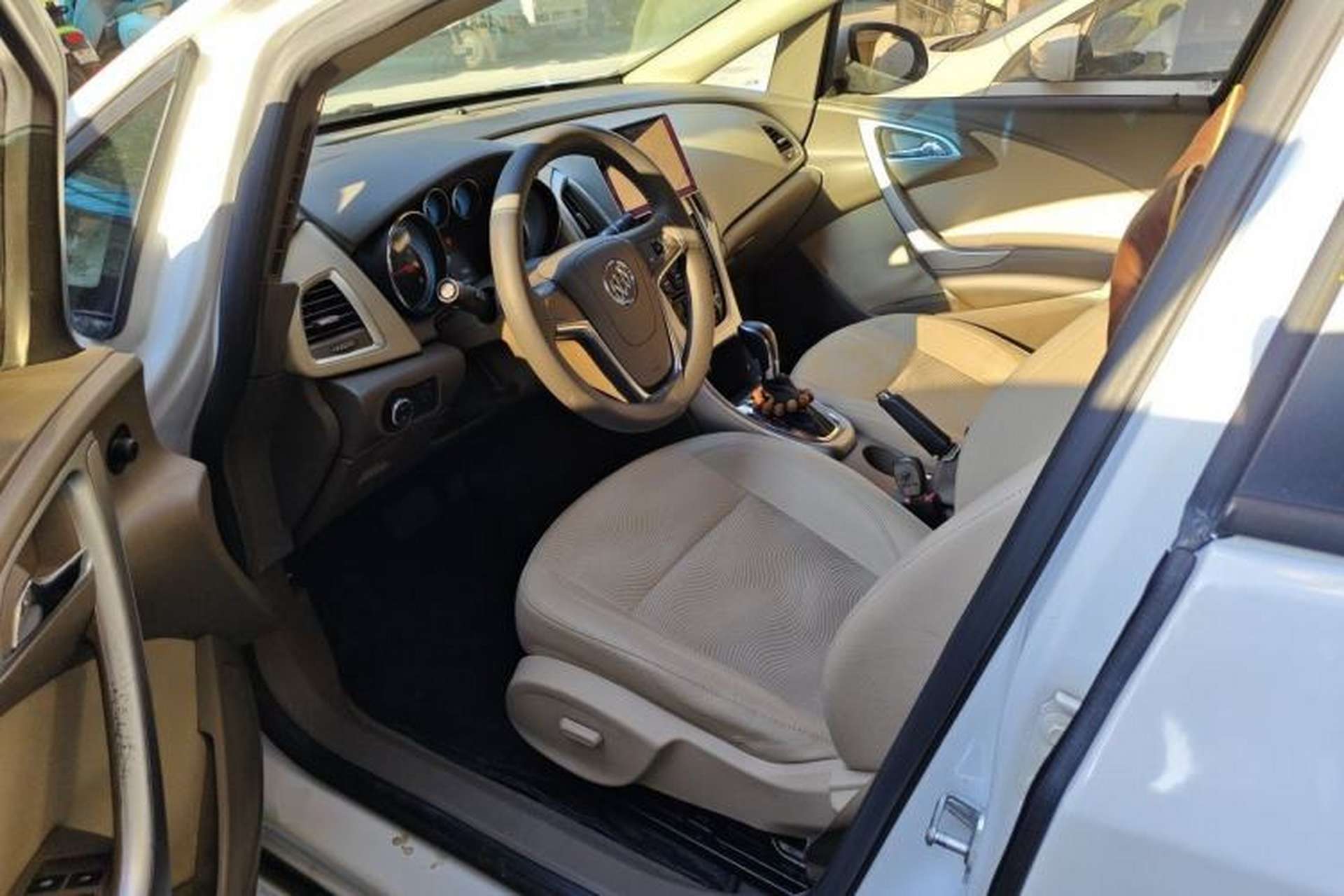 Used Buick GT 2013 GT 1.6L Automatic Comfort Edition Driver Seat