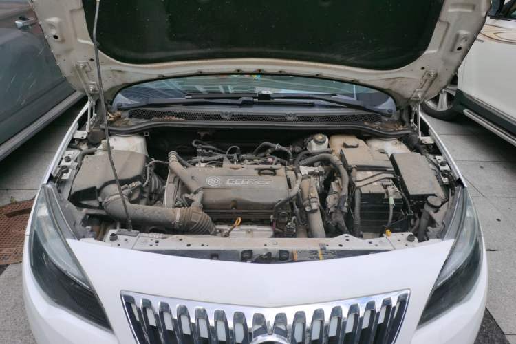 Used Buick GT 2013 XT 1.6T Automatic New Sharp Sport Edition Engine Bay
