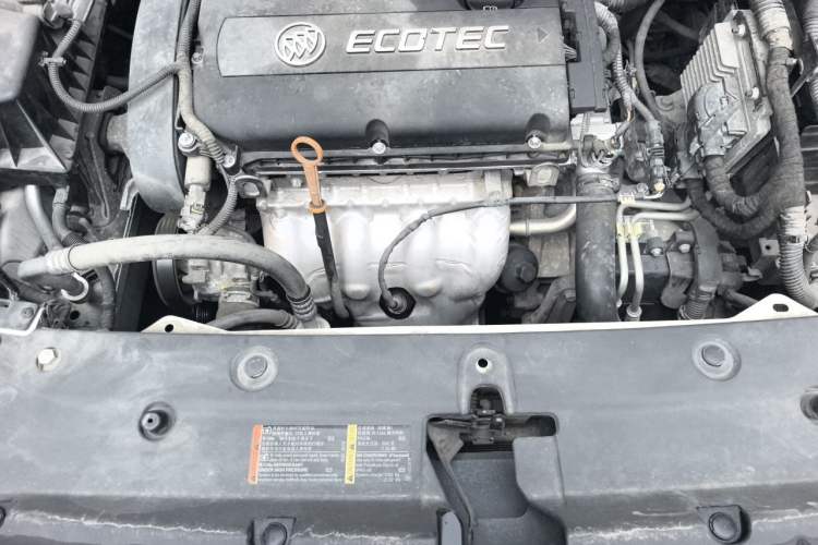 Used Buick GT 2013 GT 1.6L Automatic Fashion Edition Engine Bay