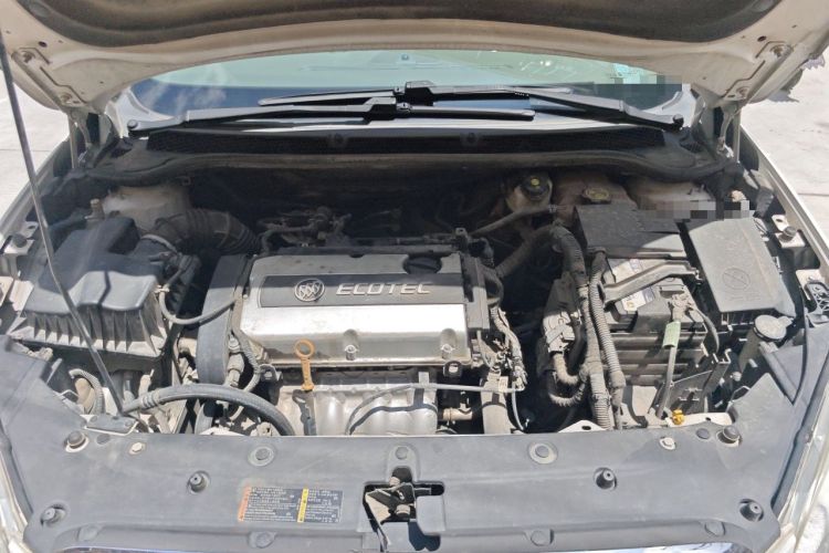 Used Buick GT 2013 GT 1.6L Manual Entry-Level Model Engine Bay