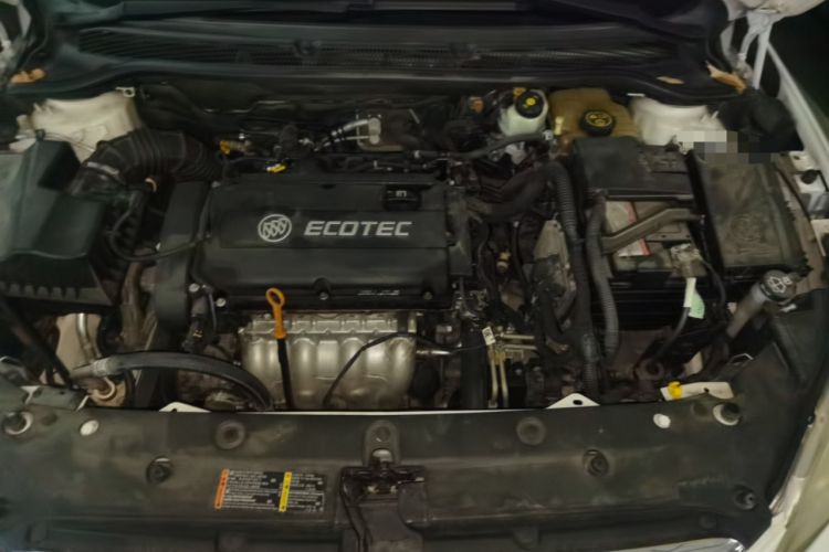 Used Buick GT 2013 GT 1.6L Automatic Fashion Edition Engine Bay