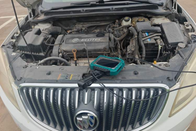 Used Buick GT 2013 GT 1.6L Automatic Fashion Edition Engine Bay