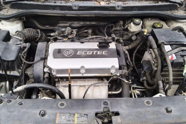 Used Buick GT 2013 GT 1.6L Automatic Fashion Edition Engine Bay