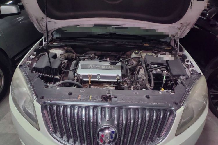 Used Buick GT 2013 GT 1.6L Automatic Fashion Edition Engine Bay