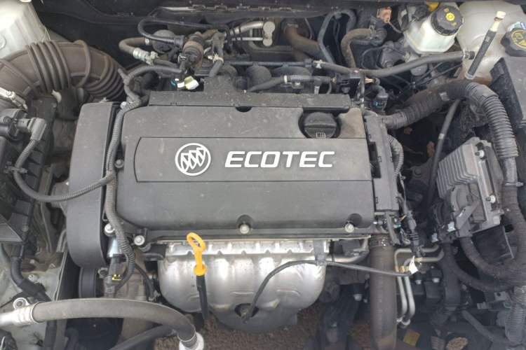 Used Buick GT 2013 XT 1.6L Automatic Fashion Edition Engine Bay