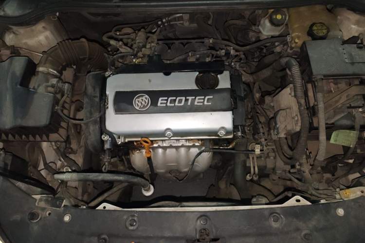 Used Buick GT 2013 GT 1.6L Automatic Comfort Edition Engine Bay