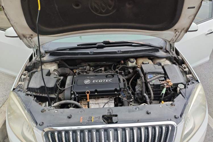 Used Buick GT 2013 GT 1.6L Automatic Fashion Edition Engine Bay