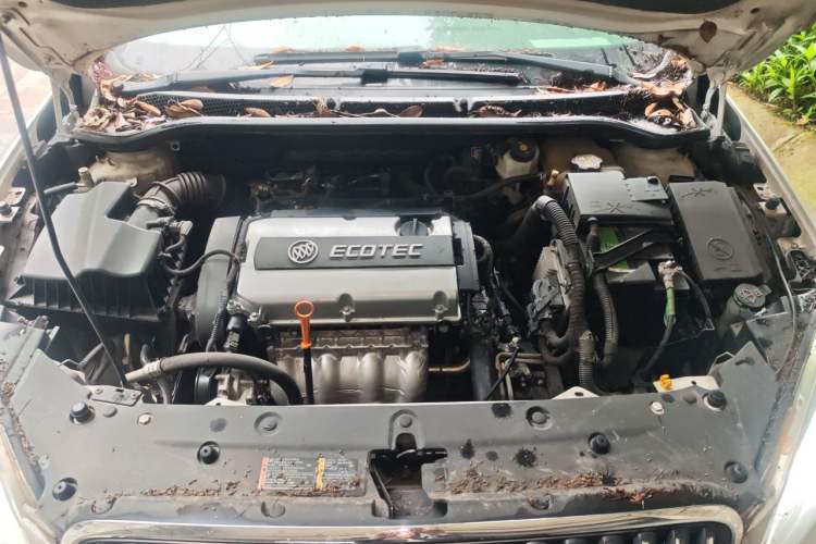 Used Buick GT 2013 GT 1.6L Automatic Fashion Edition Engine Bay