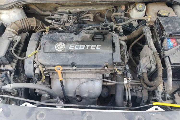 Used Buick GT 2013 GT 1.6L Automatic Fashion Edition Engine Bay