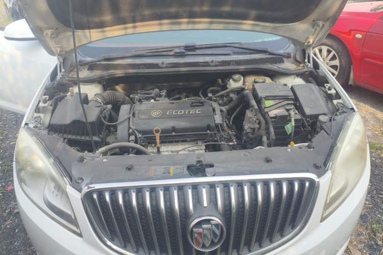 Used Buick GT 2013 GT 1.6L Automatic Fashion Edition Engine Bay